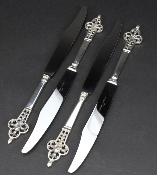 Christofle SET 4 Silver Reinassance Dinner Knives: Set of Four Dinner Knives in the Cardeilhac Renaissance Pattern by Christofle. Crafted of Fine Quality French Sterling Silver with Stainless Steel Blades. Bears French Christofle Sterling Hallmarks. E