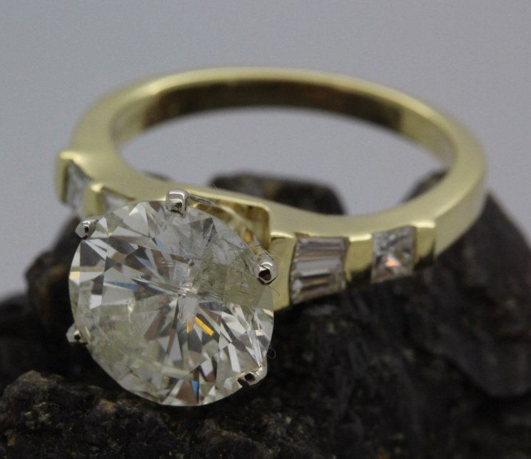 18k Gold 3.8 CtTw Round Diamond Engagement Wedding Ring (1 of 7)