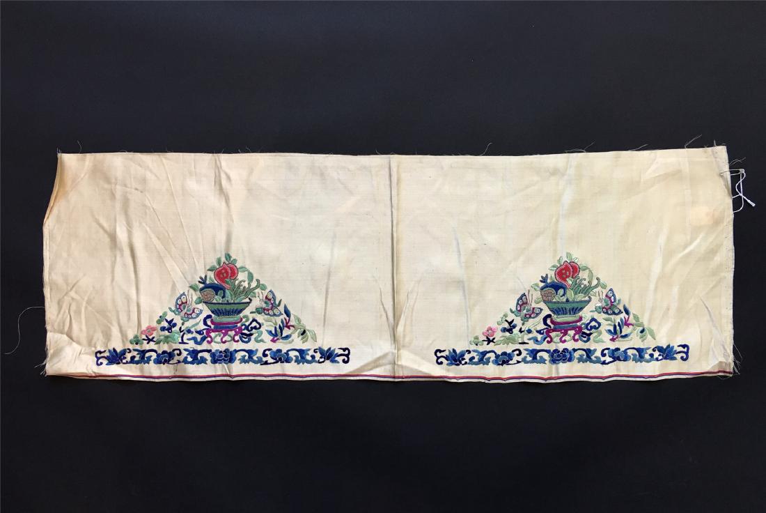 A PIECE OF CHINESE SILK EMBROIDERED FABRIC (1 of 4)