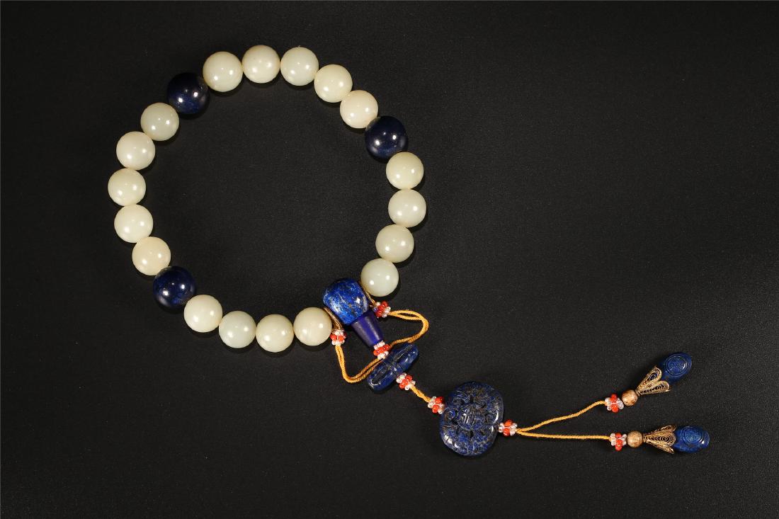 A SET OF CHINESE WHITE JADE PRAYER BEADS (1 of 6)