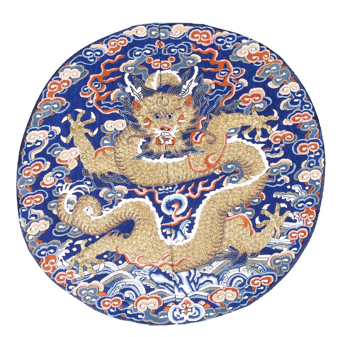 A CHINESE EMBROIDERED SILK DRAGON ROUNDEL (1 of 6)