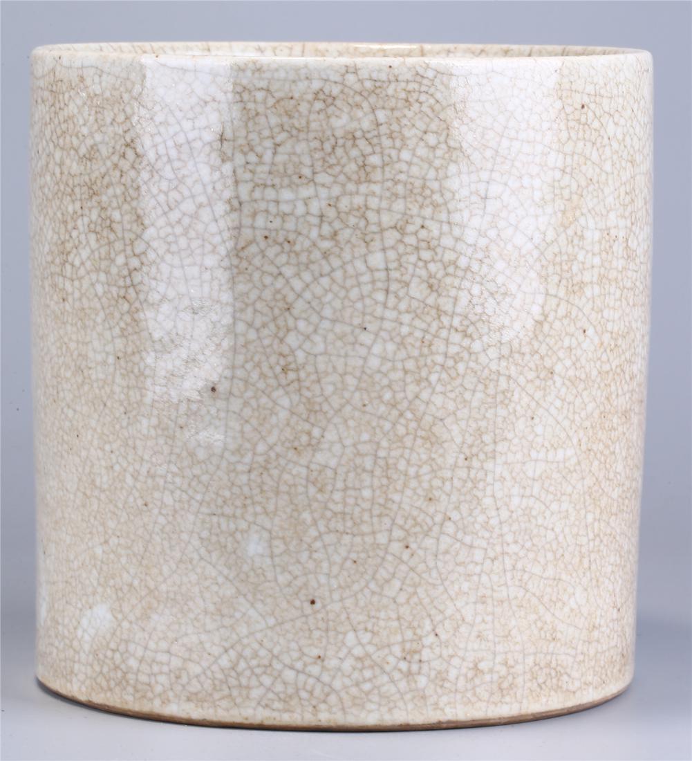 CHINESE GE STYLE PORCELAIN BRUSH POT (1 of 9)