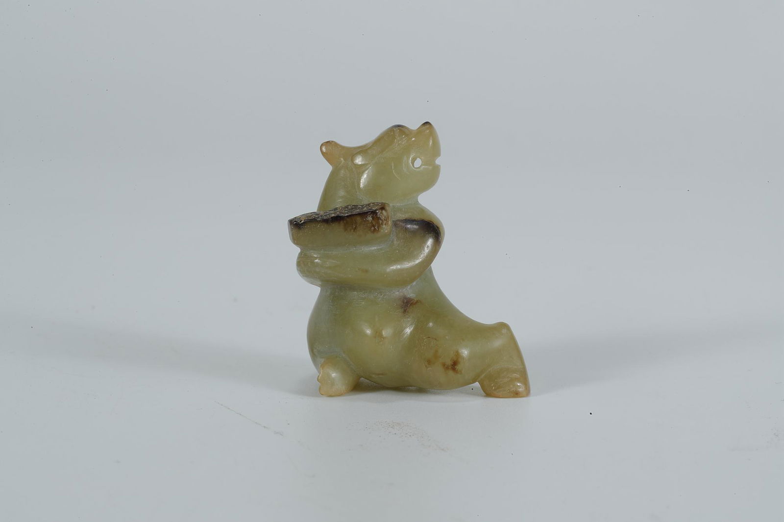 CHINESE YELLOW JADE BEAR (1 of 6)