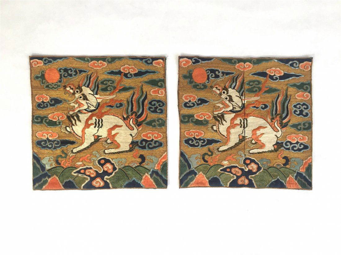 A PAIR OF CHINESE EMBROIDERED RANK BADGES (1 of 8)