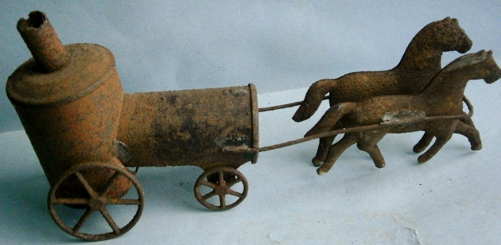 Hand Painted Tin chemical fire wagon (1 of 4)