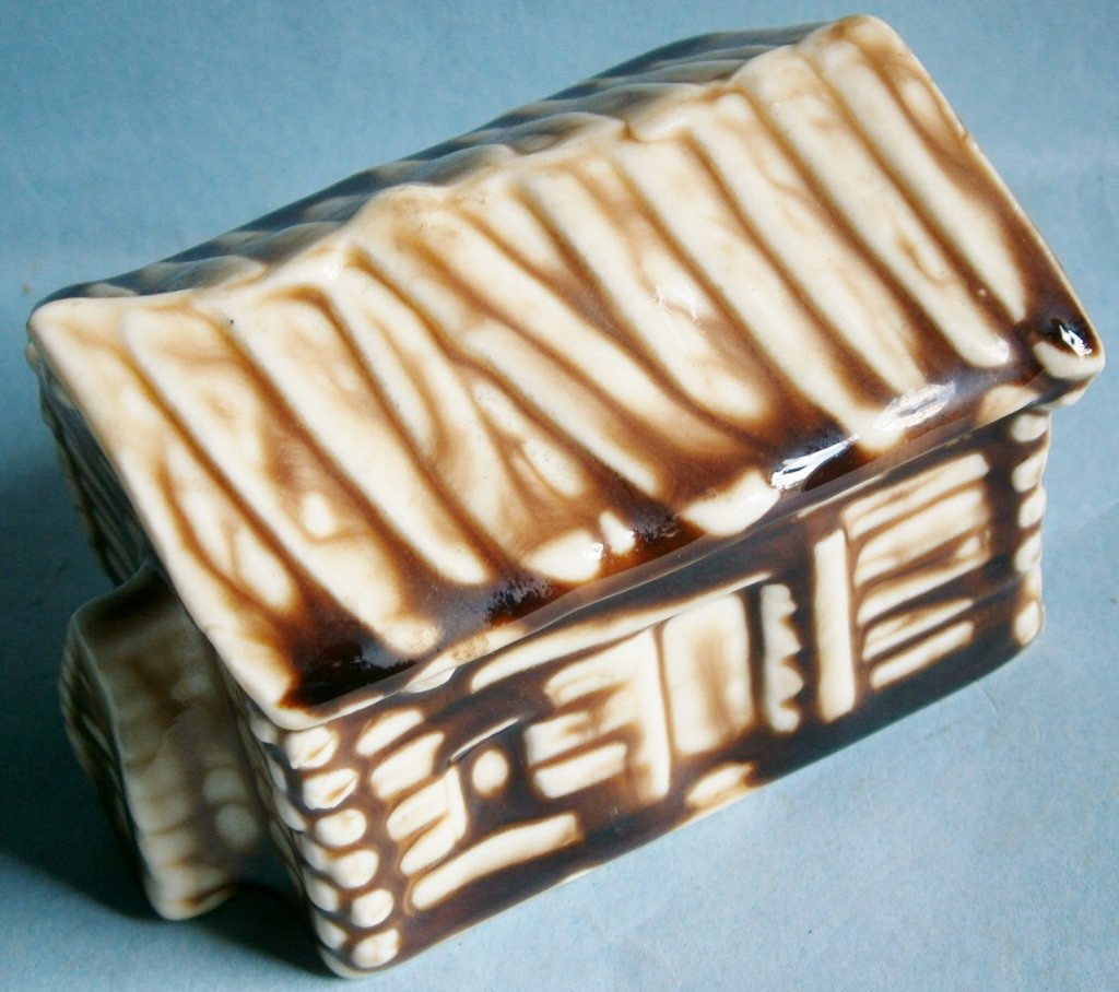 Abraham Lincoln Log Cabin Advertising Still Bank (1 of 5)