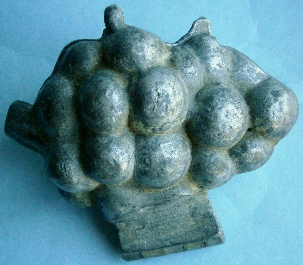 Antique Bunch of Grapes Pewter Ice Cream Mold (1 of 2)