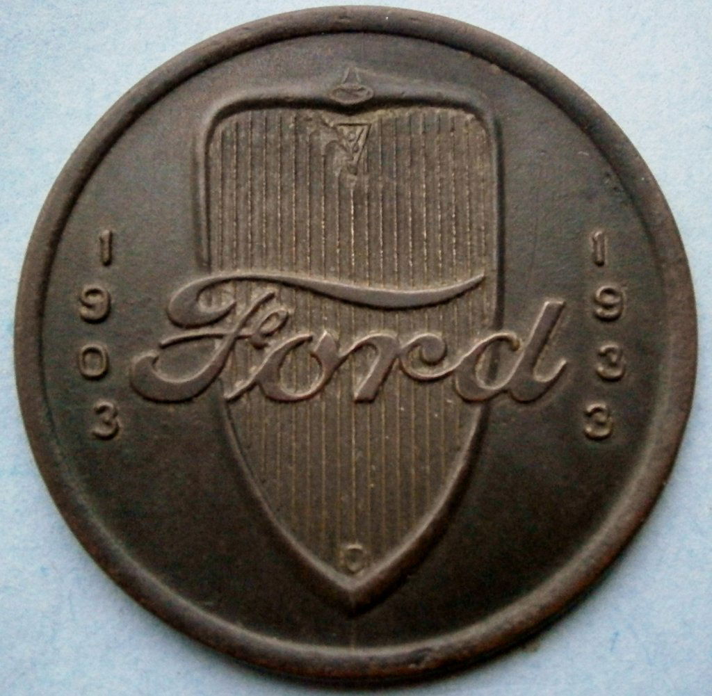 1933 Worlds Fair Ford Motor V8 Engine Token (1 of 2)