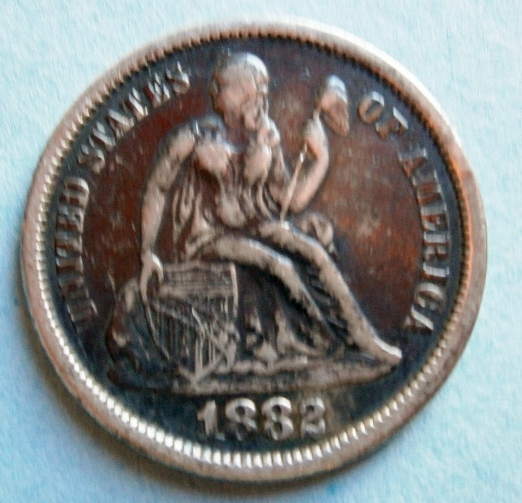 US 1882 Seated Liberty Silver Dime (1 of 3)