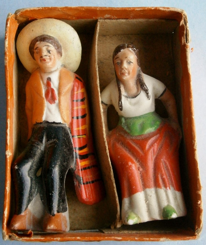 Mexican Dancing Couple Figurines made in Japan (1 of 5)