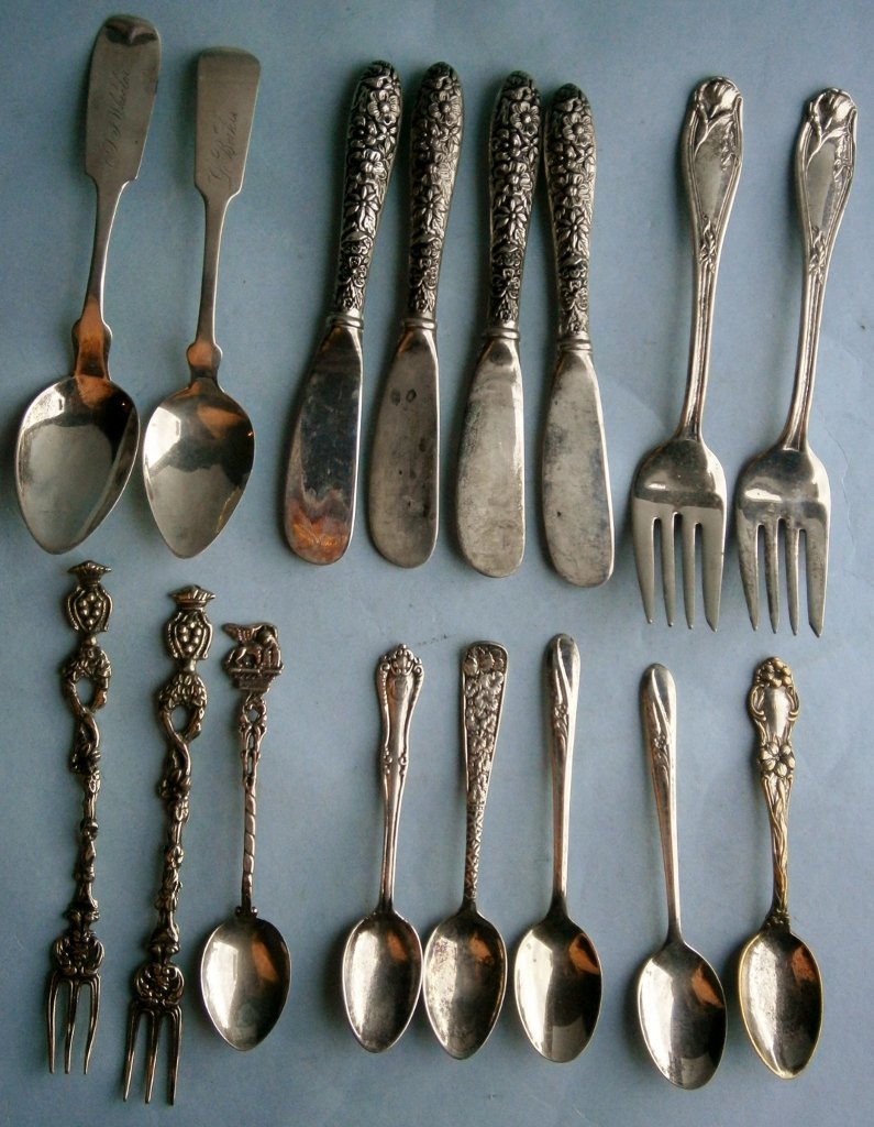 Lot of Old Silver Plated Items (1 of 8)