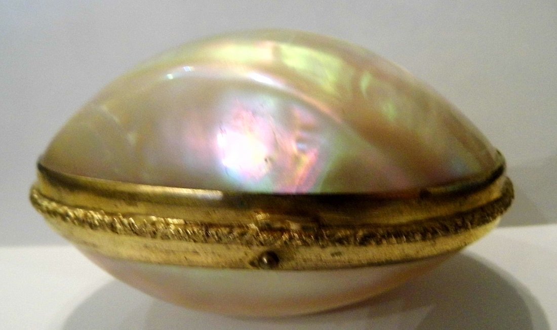 Antique Turban Shell Vanity Box Egg Bronze Frame (1 of 6)