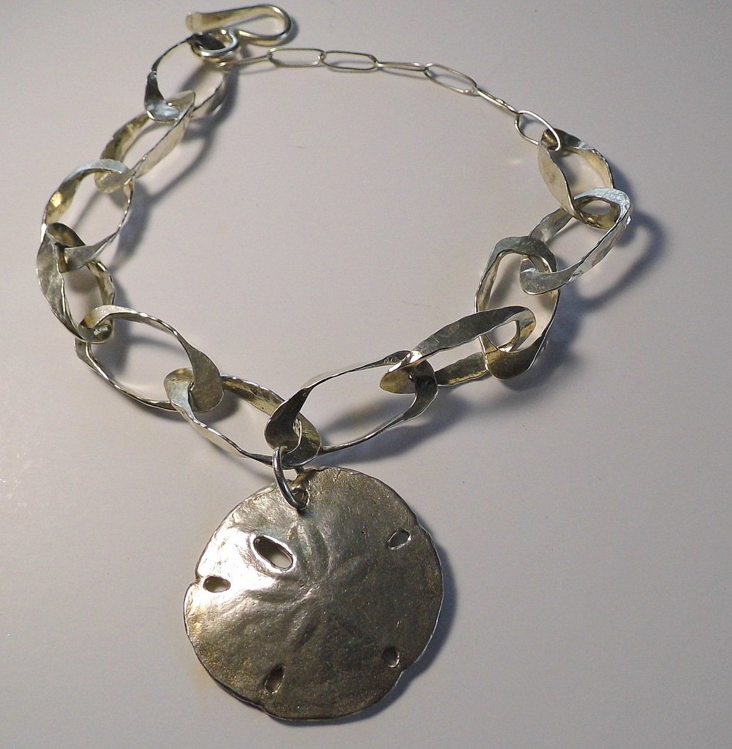 Sterling Silver Sand Dollar Necklace Beauty (1 of 4)