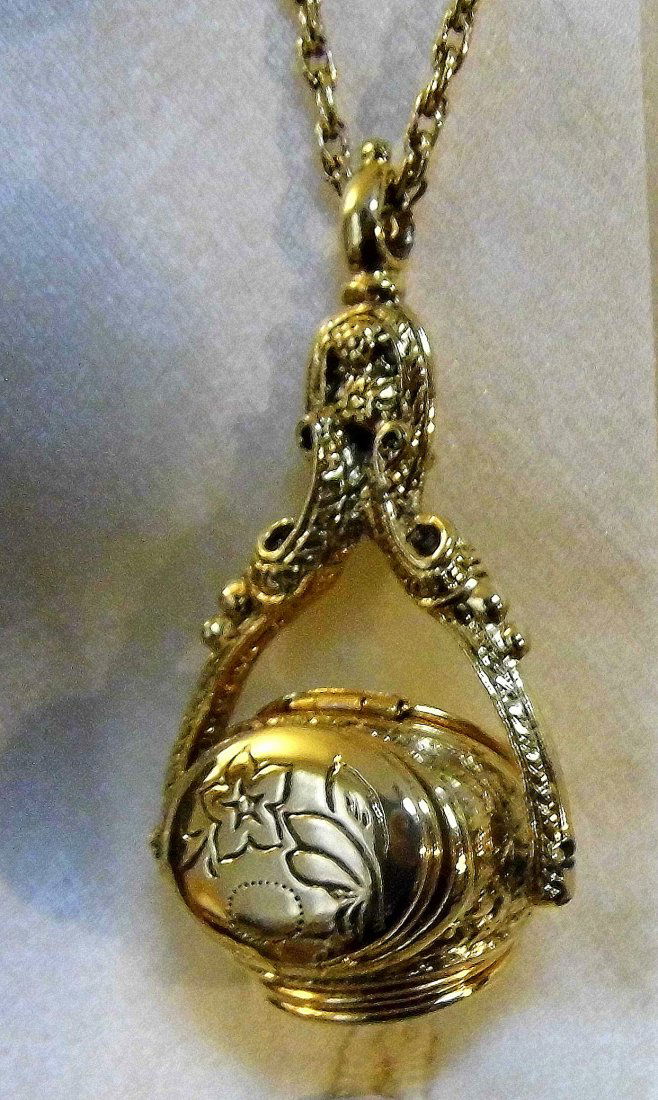 Designer 1928 Triple Locket Pendant Necklace (1 of 4)