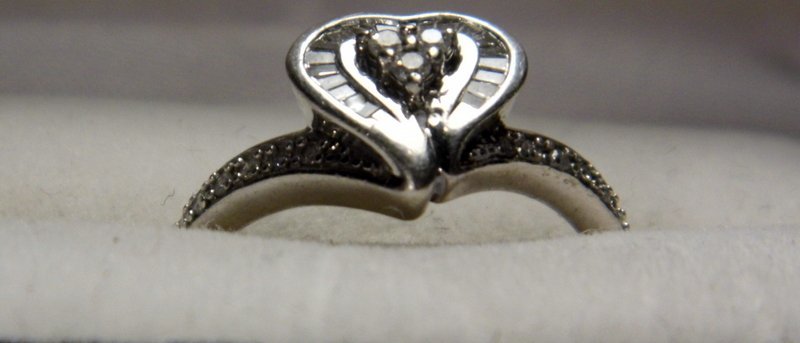 Vintage Platinum Vermeil Diamond Coctail Ring (1 of 5)