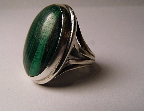 Vintage Malachite Sterling Silver Ring size 7 (1 of 6)