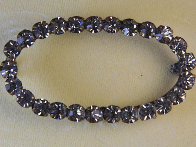 Edwardian Rhinestone Oblong Brooch: Very fine rhinestones, all brilliant. Brooch still in excellent condition for the age.