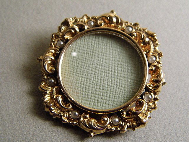Petite Victorian Mourning Pin Seed Pearls (1 of 5)
