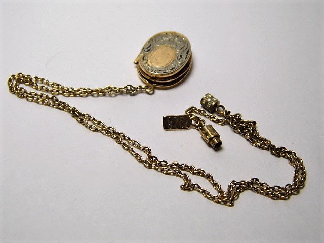 Locket Necklace 18 Inch: 1928 brand. Nothing to do with the year 1928. Circa 1990. Very popular brand name.