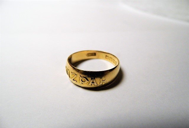 Antique 18 Karat Gold Mizpah Ring 1915 London size 8 (1 of 12)