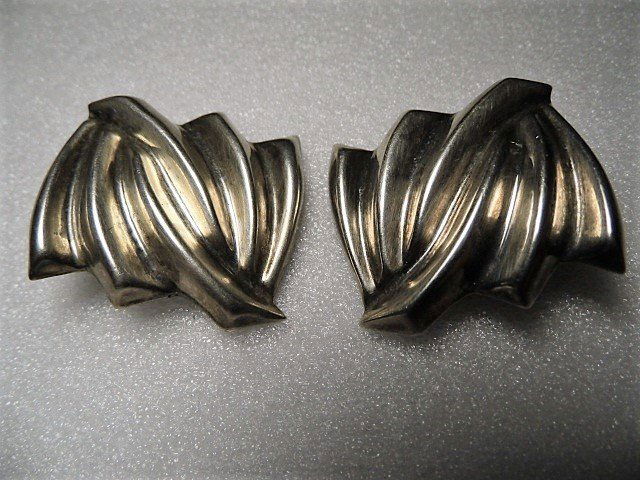 Vintage Modernist Sterling Silver Clip Earrings Mexico (1 of 3)