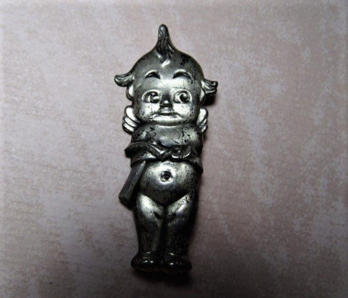 Antique Kewpie Doll Pin Stuart Sterling: Good vintage condition. A little over 2 inches.