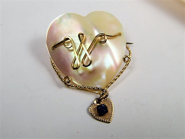 Vintage W Monogram Mother of Pearl Heart Pin: Good condition.