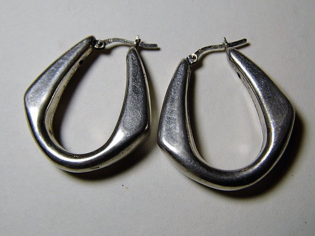 Pair Large Sterling Silver Horseshoe Earrings (1 of 4)