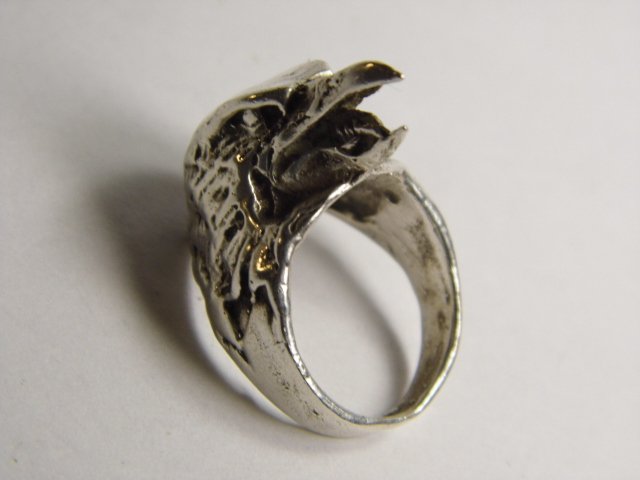 Finely Cast Sterling Silver Eagle Ring (1 of 11)