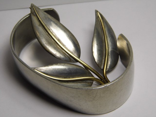 Pair Vintage Pewter Pieces Cuff Bracelet Brooch (1 of 6)