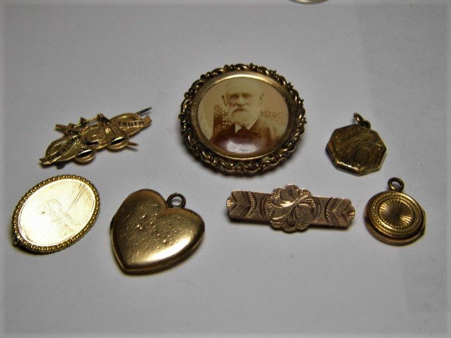 Antique Victorian Rolled Gold Bits Lockets Pins (1 of 9)