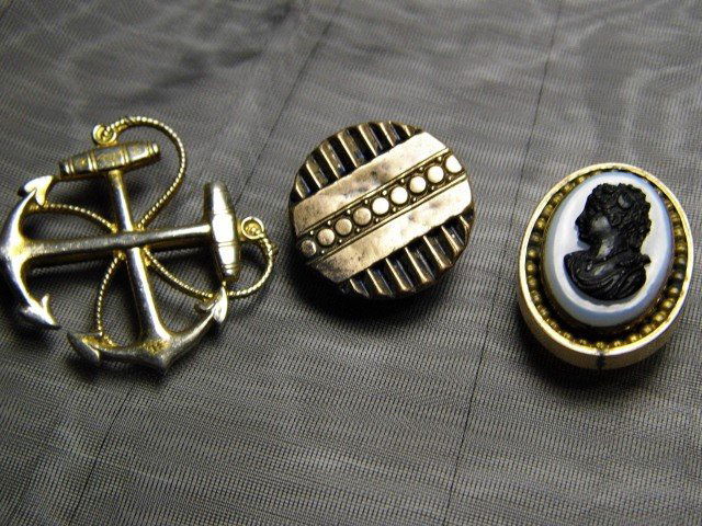 Victorian Gold Plated Antique Button Studs Pin Cameo (1 of 6)