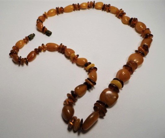 Awesome Vintage Baltic Amber Necklace (1 of 6)
