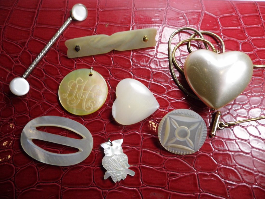 8 Assorted Pretty Mother of Pearl Objects & Necklace: Big heart pendant. Cutest little owl pendant. 16 1/2 inch gold tone necklace chain. A couple of little Victorian antique pieces. Other cute tidbits. All wearable.