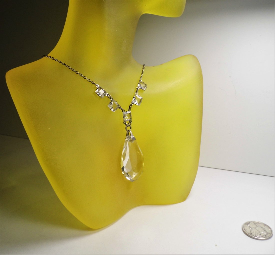 Fine Design Vintage Crystal Teardrop Pendant Necklace (1 of 7)