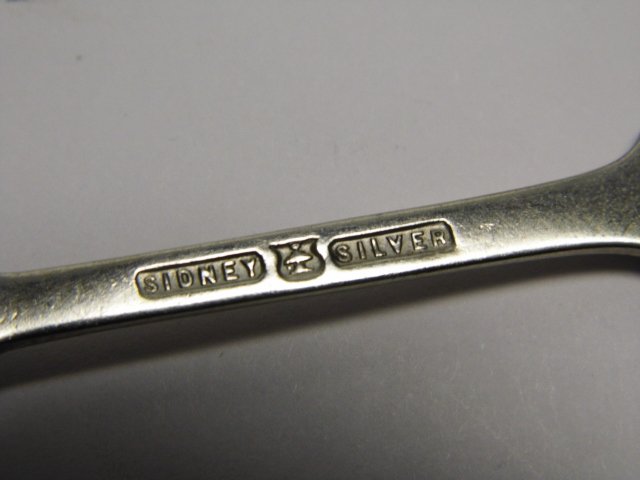 Pair British Victorian 1890 Nickel Silver Spoons Fiddle (1 of 3)