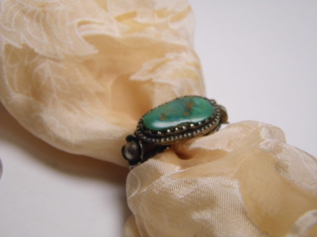 Antique Native American Turquoise & Silver Scarf Ring (1 of 4)