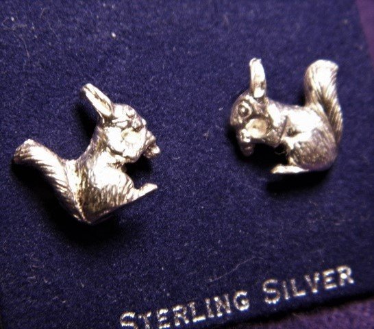 Little Squirrels Post Earrings Sterling Silver: Old new stock. Squirrels eating acorns.
