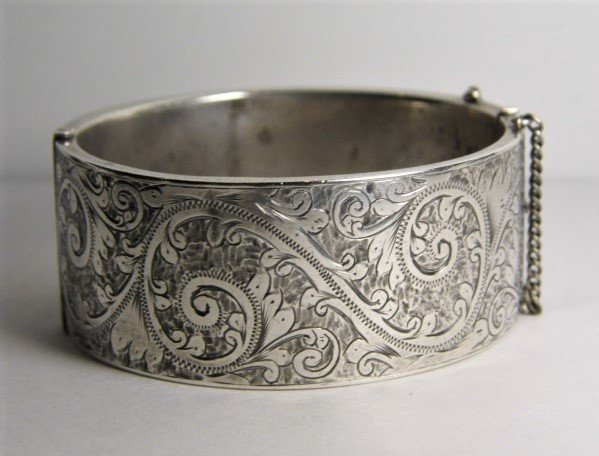 Antique Engraved Sterling Silver Cuff Bracelet Hallmark (1 of 7)