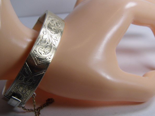 Vintage English Hallmark Sterling Vermeil Cuff Bracelet (1 of 5)