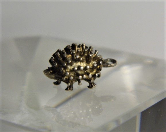 Super Lucky Vintage Sterling Silver Hedgehog Charm: Rare and very lucky bracelet Charm. Sterling silver.
