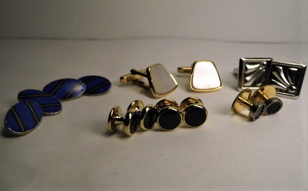 Assorted Antique & Vintage Cufflinks Studs (1 of 5)