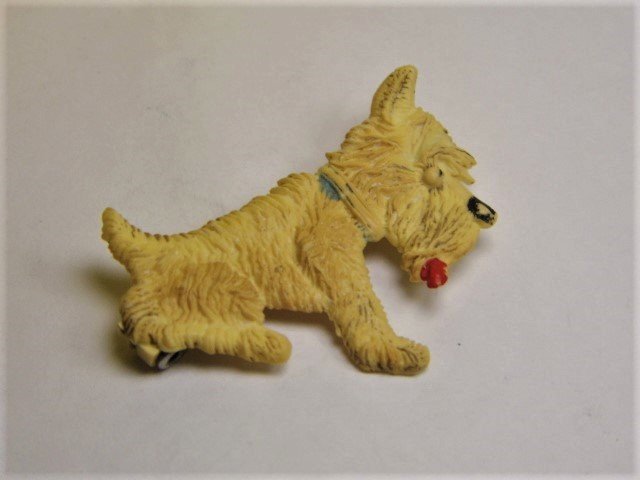 Scarce Early Resin Scotty Dog Pin Tongue Out: So cool. Watch out for slobber.