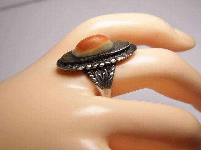 Antique Sterling Silver Orange Abalone Ring sz 8 3/4 (1 of 7)