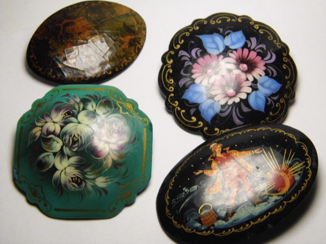 Four Vintage Signed Russian Mache Lacquer Pins (1 of 7)