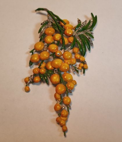 Fine Vintage Crown Trifari Costume Brooch Orange Cluste (1 of 9)