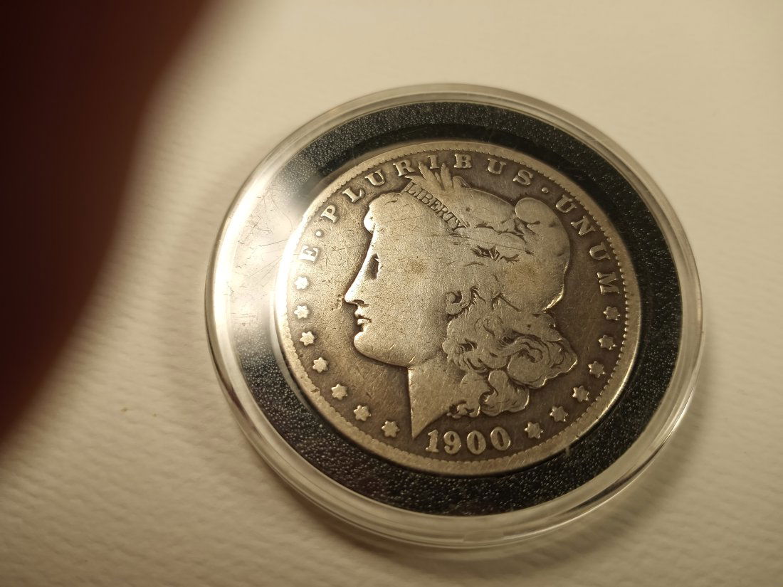 Morgan Silver Dollar 1900 O Mint Mark New Orleans (1 of 4)