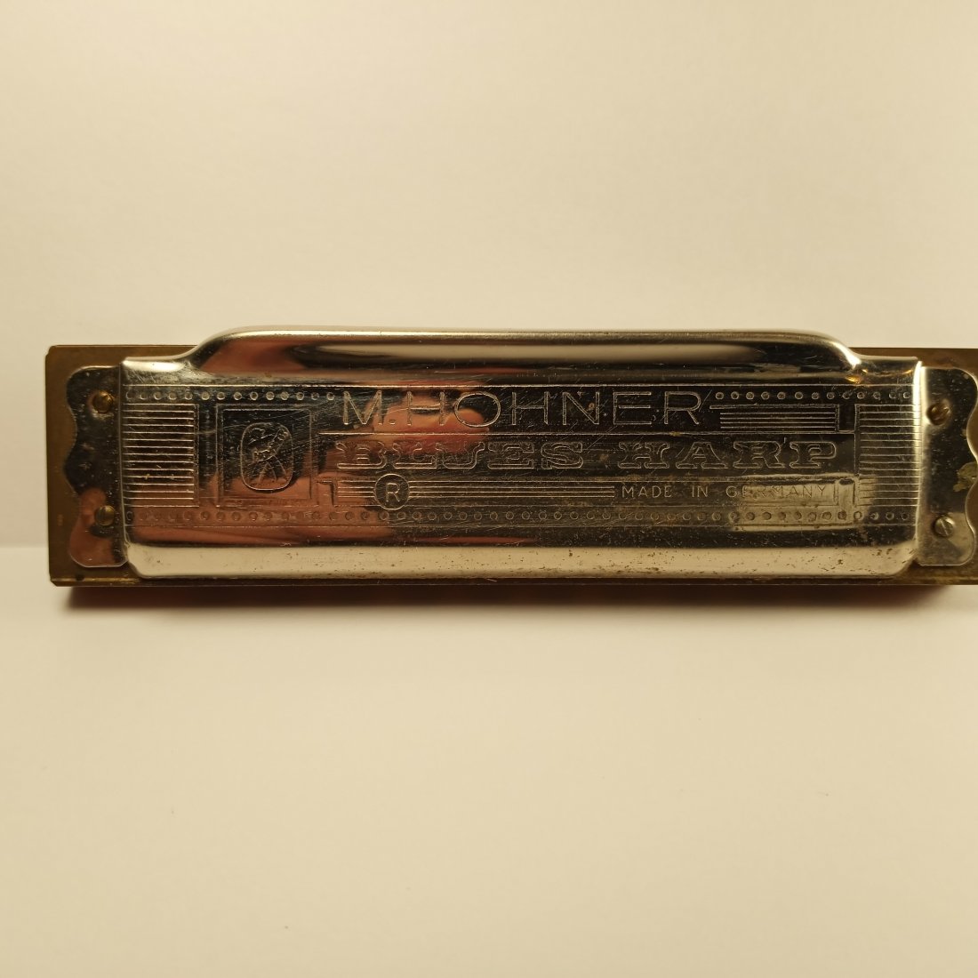 Hohner Vintage Key of C Blues Harmonica: Fine musical instrument.