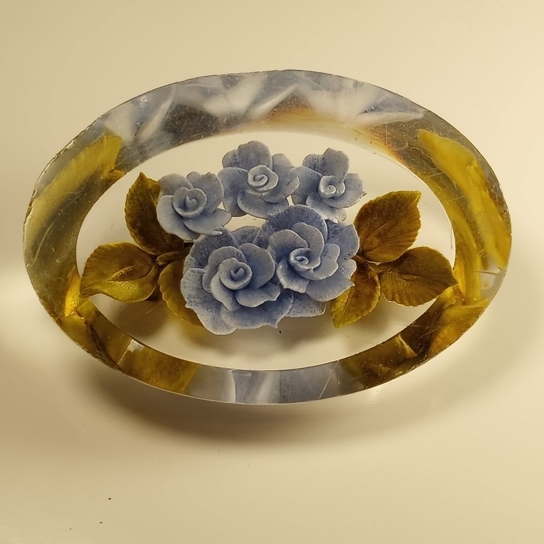 Beautiful Ovoid Vintage Lucite Floral Brooch: 1950's early resin piece.