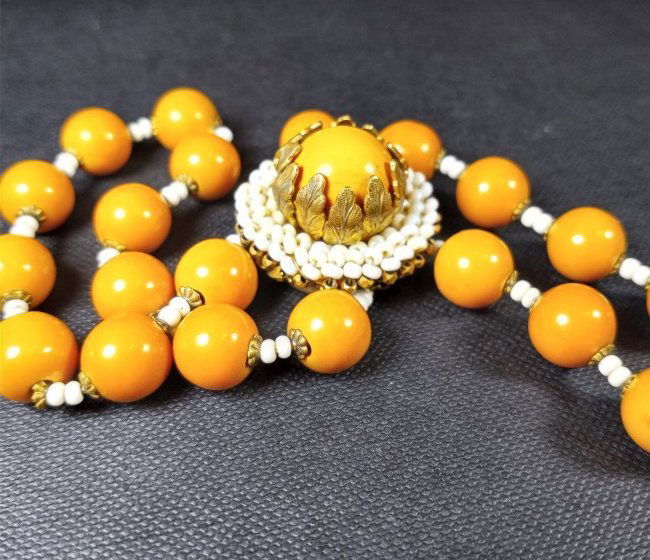 Beautiful Early Vintage Miriam Haskell Bracelet (1 of 5)